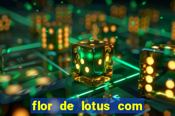 flor de lotus com lua tatuagem